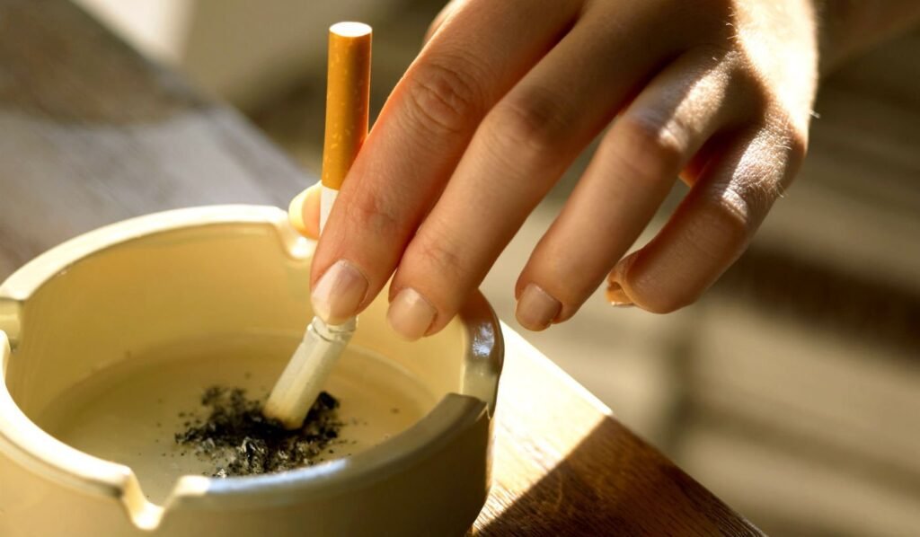 Souza Cruz quer apagar o cigarro